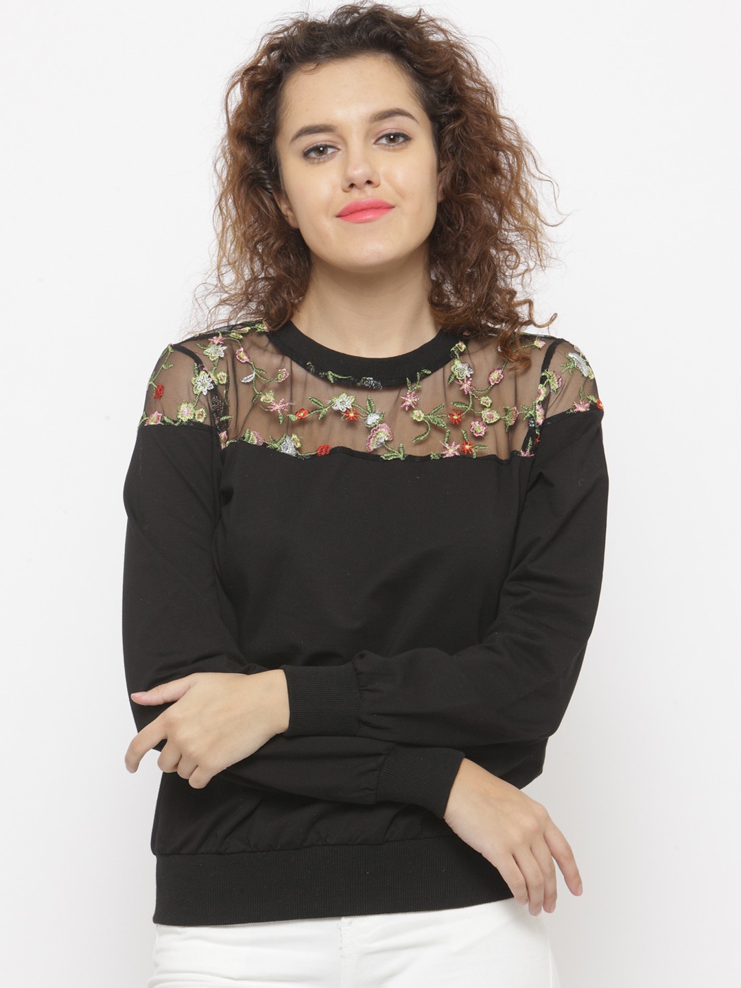 

Berrylush Women Black Solid Sweatshirt
