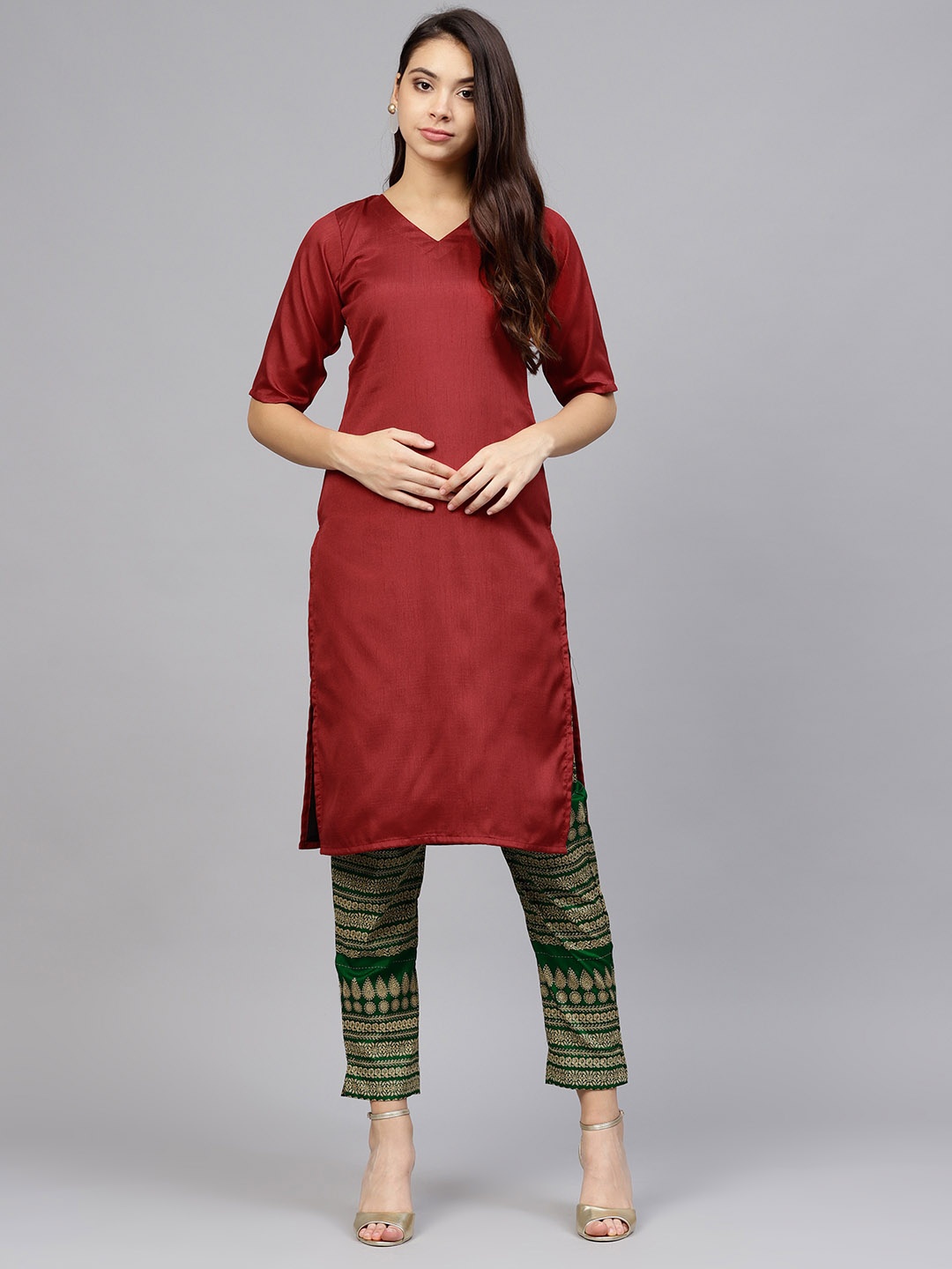 

Ahalyaa Women Red & Green Solid Kurta with Trousers