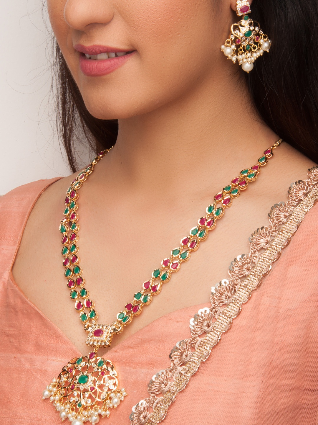 

Rubans Women Gold-Plated Handcrafted Jewellery Set
