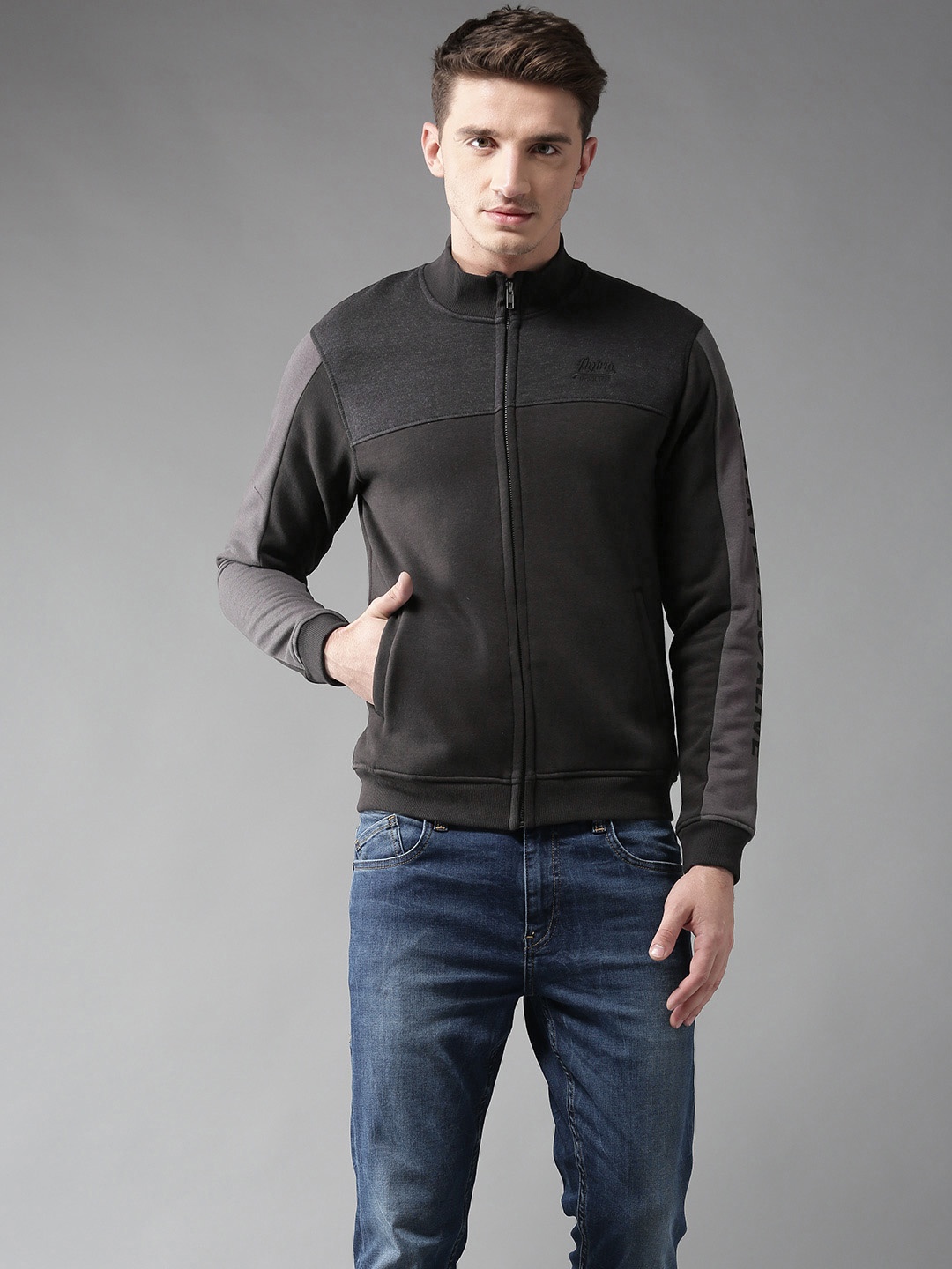 

Flying Machine Men Black Solid Sweatshirt