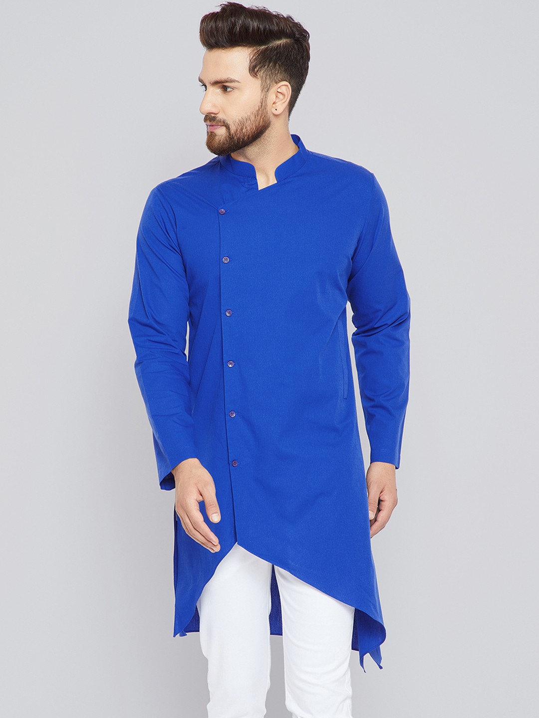 

See Designs Men Blue Solid Straight Kurta