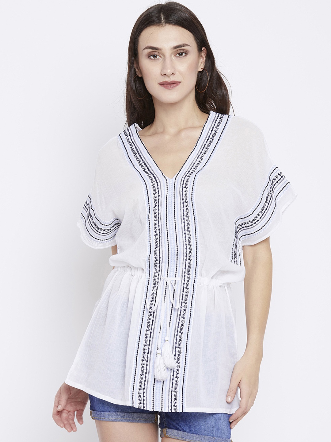 

Zastraa White Solid Tunic