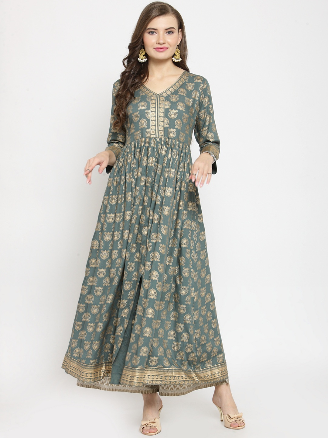 

Varanga Women Green Ethnic Motifs Printed Empire Kurta with Palazzos