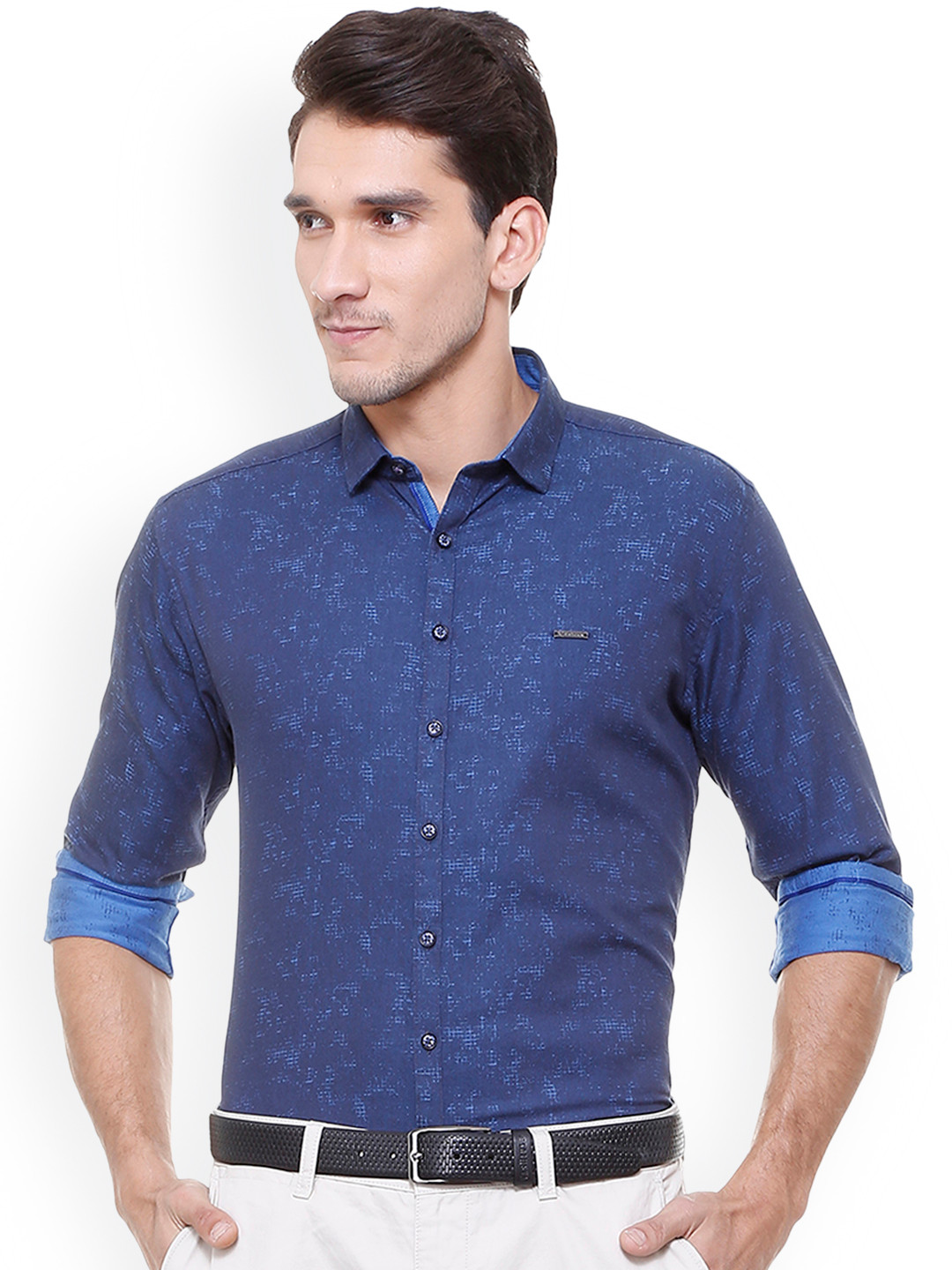 

V Dot Men Blue Slim Fit Printed Casual Shirt