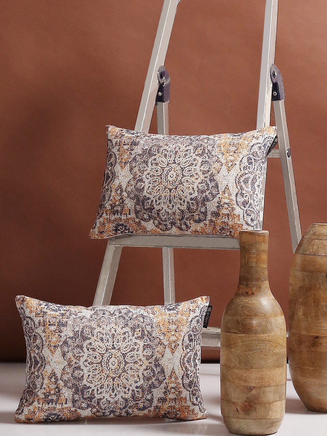 

ROMEE Multicoloured Set of 2 Ethnic Motifs Rectangle Cushion Covers, Multi