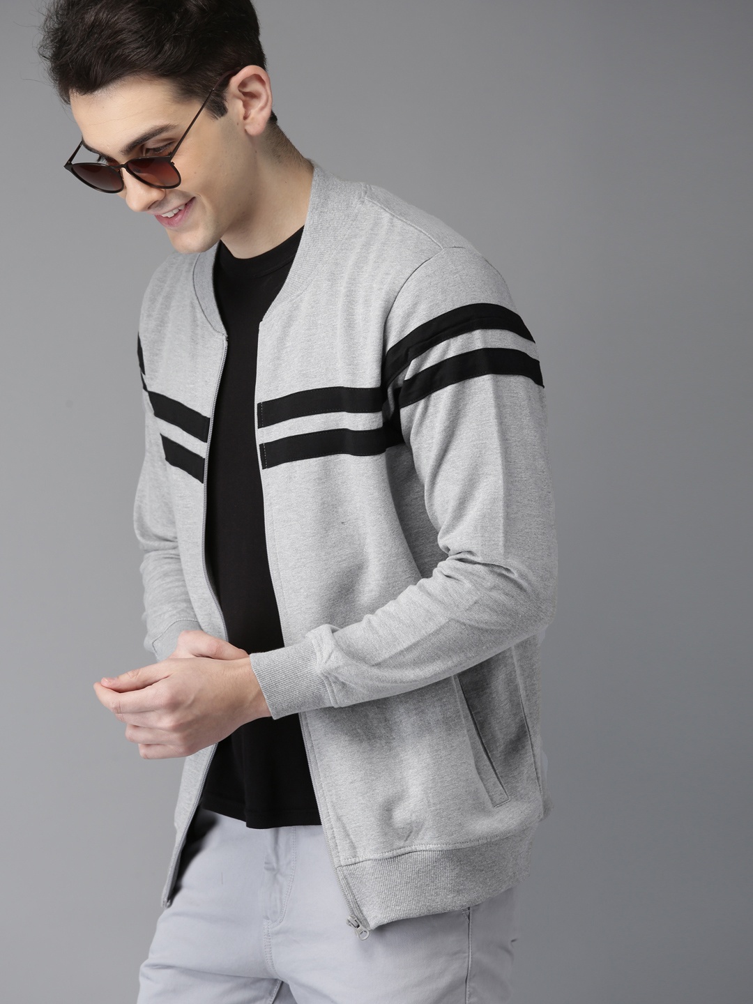 

HERE&NOW Men Grey Melange Striped Sweatshirt
