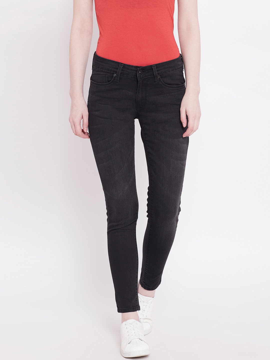 

Pepe Jeans Women Black Slim Fit Mid-Rise Clean Look Jeans