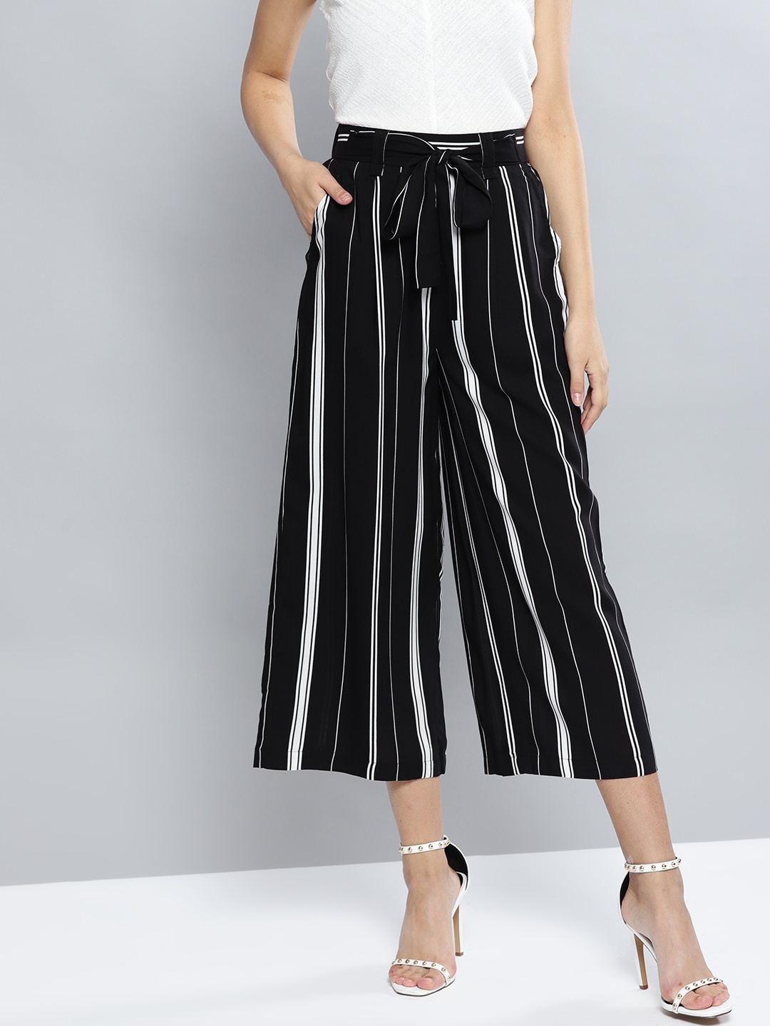 

Harpa Women Black & White Regular Fit Striped Culottes