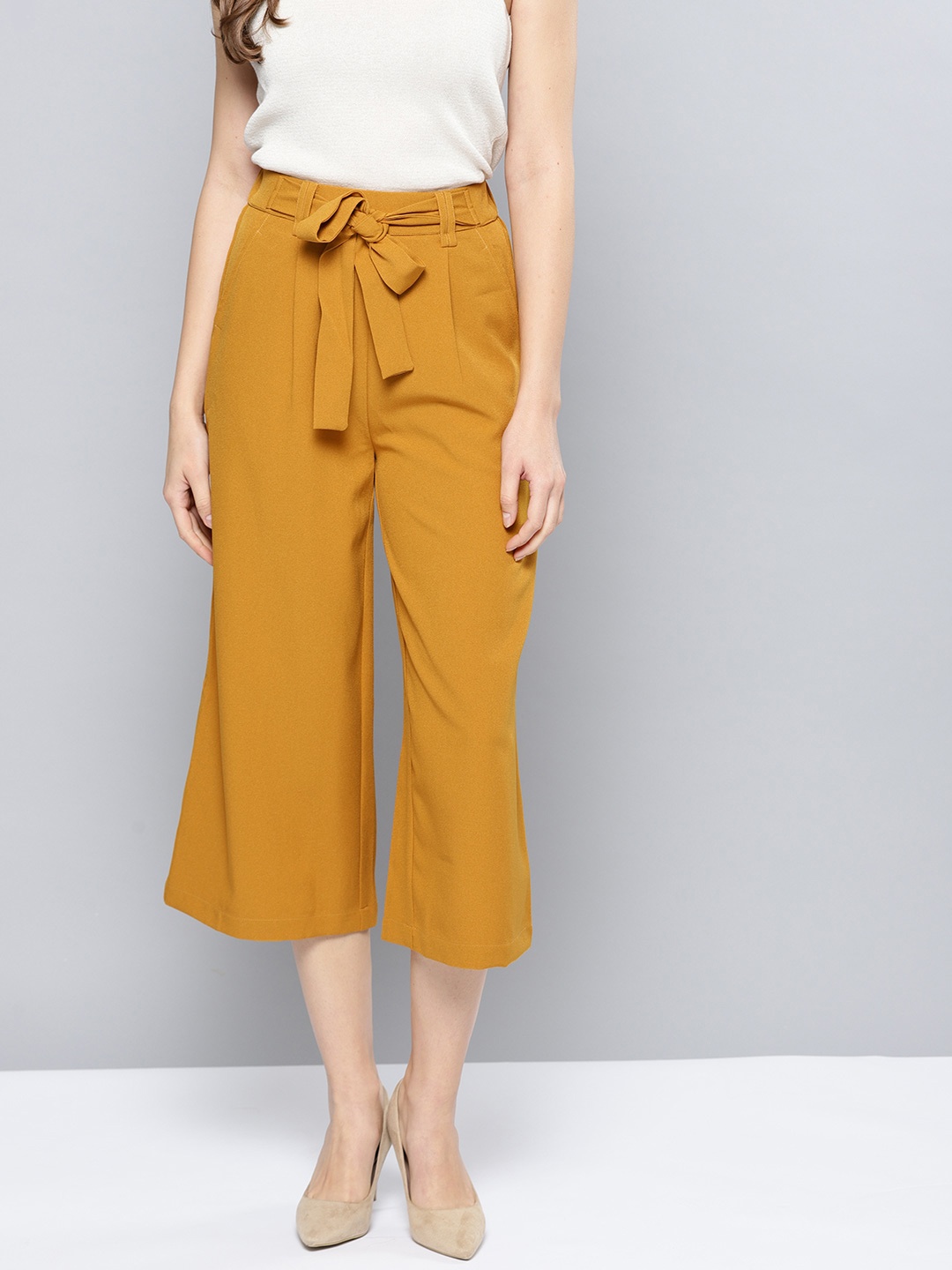 

Harpa Women Mustard Yellow Regular Fit Solid Culottes