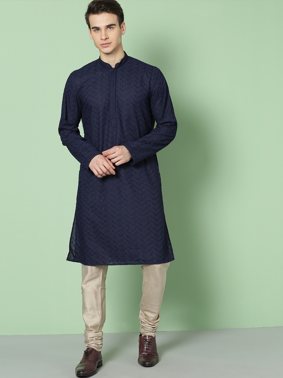 

House of Pataudi Men Navy Blue Woven Design Straight Kurta