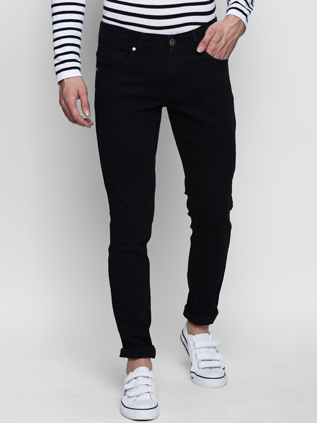 

High Star Men Plus Size Black Slim Fit Mid-Rise Clean Look Stretchable Jeans