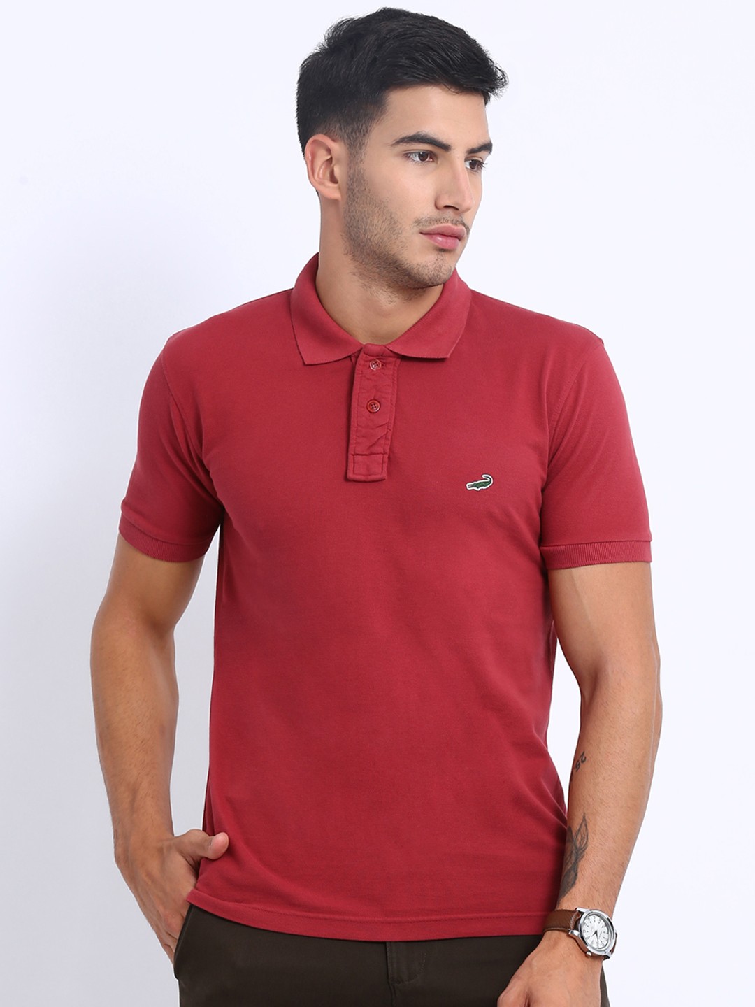 

Crocodile Men Maroon Solid Polo Collar T-shirt