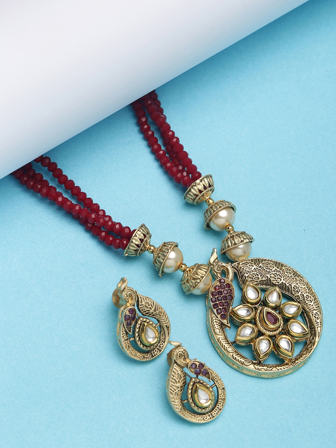 

PANASH Women Gold-Plated Red Kundan Jewellery Set