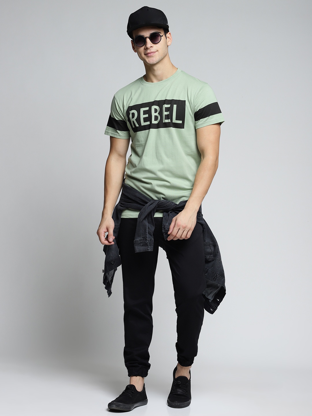 

DILLINGER Men Green Black Printed Pure Cotton T-shirt