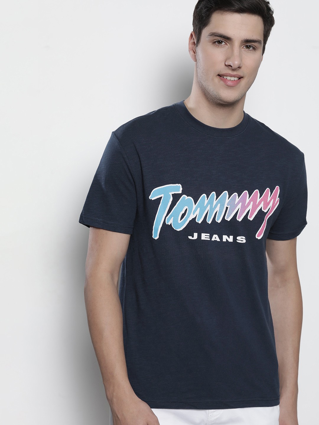 

Tommy Hilfiger Men Navy Blue Brand Logo Print Round Neck T-shirt