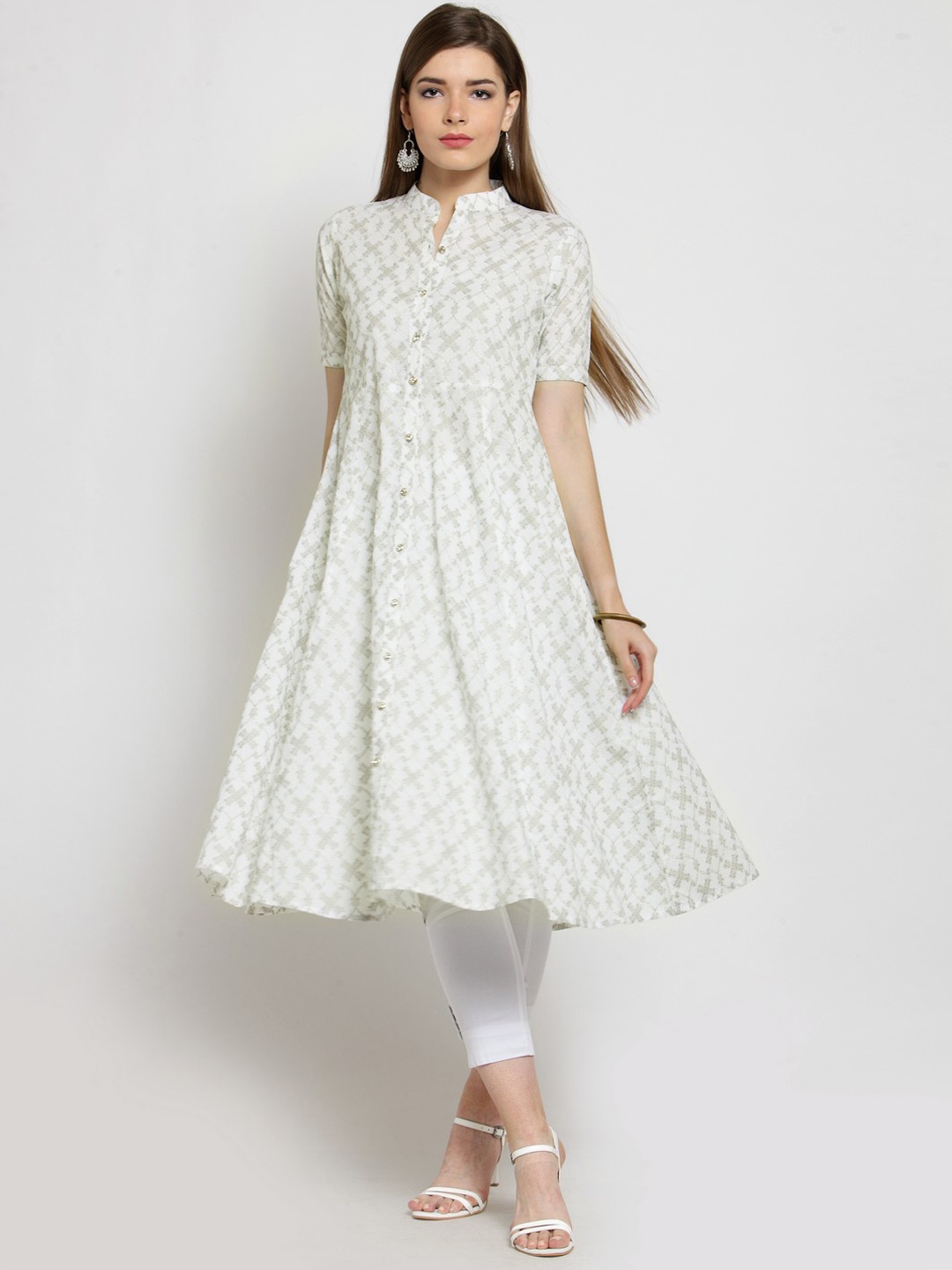 

Get Glamr Women White & Grey Printed A-Line Kurta