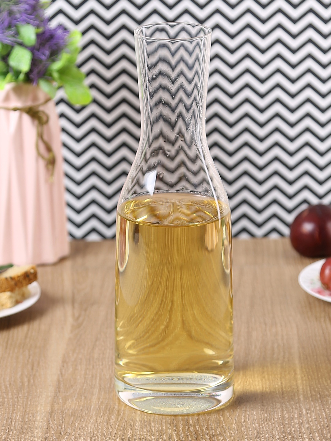 

Bohemia Crystal Set of 1 Bar Decanter Lead free 1200 ml, Transparent