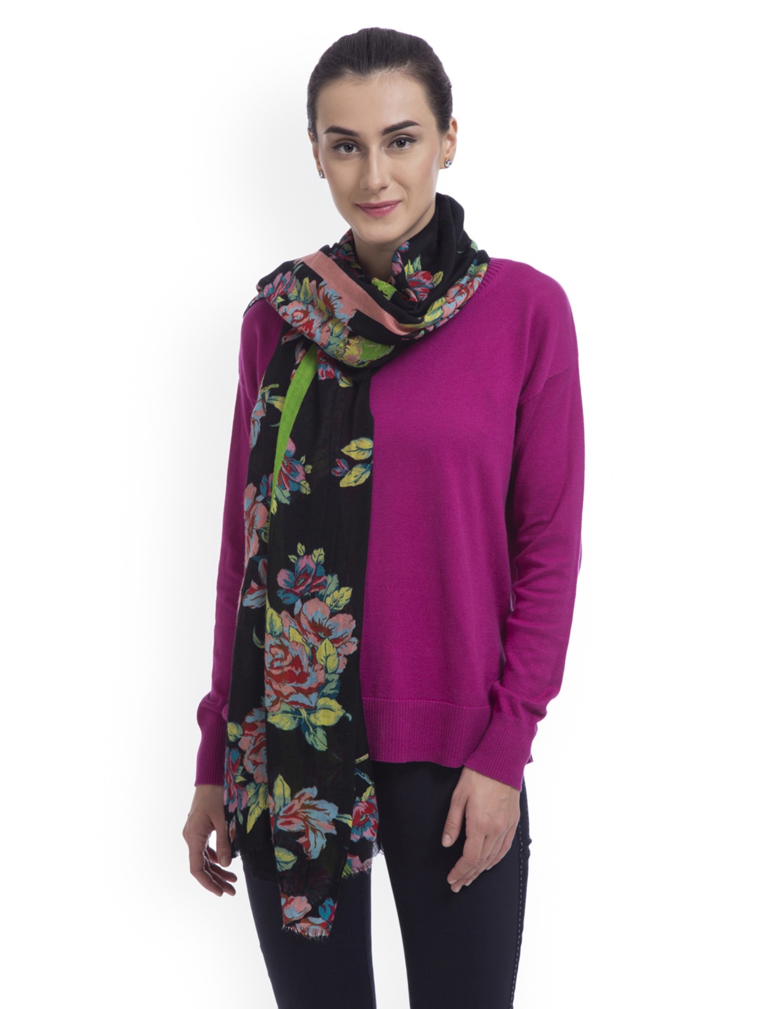 

SHINGORA Women Black Floral Printed Shawl