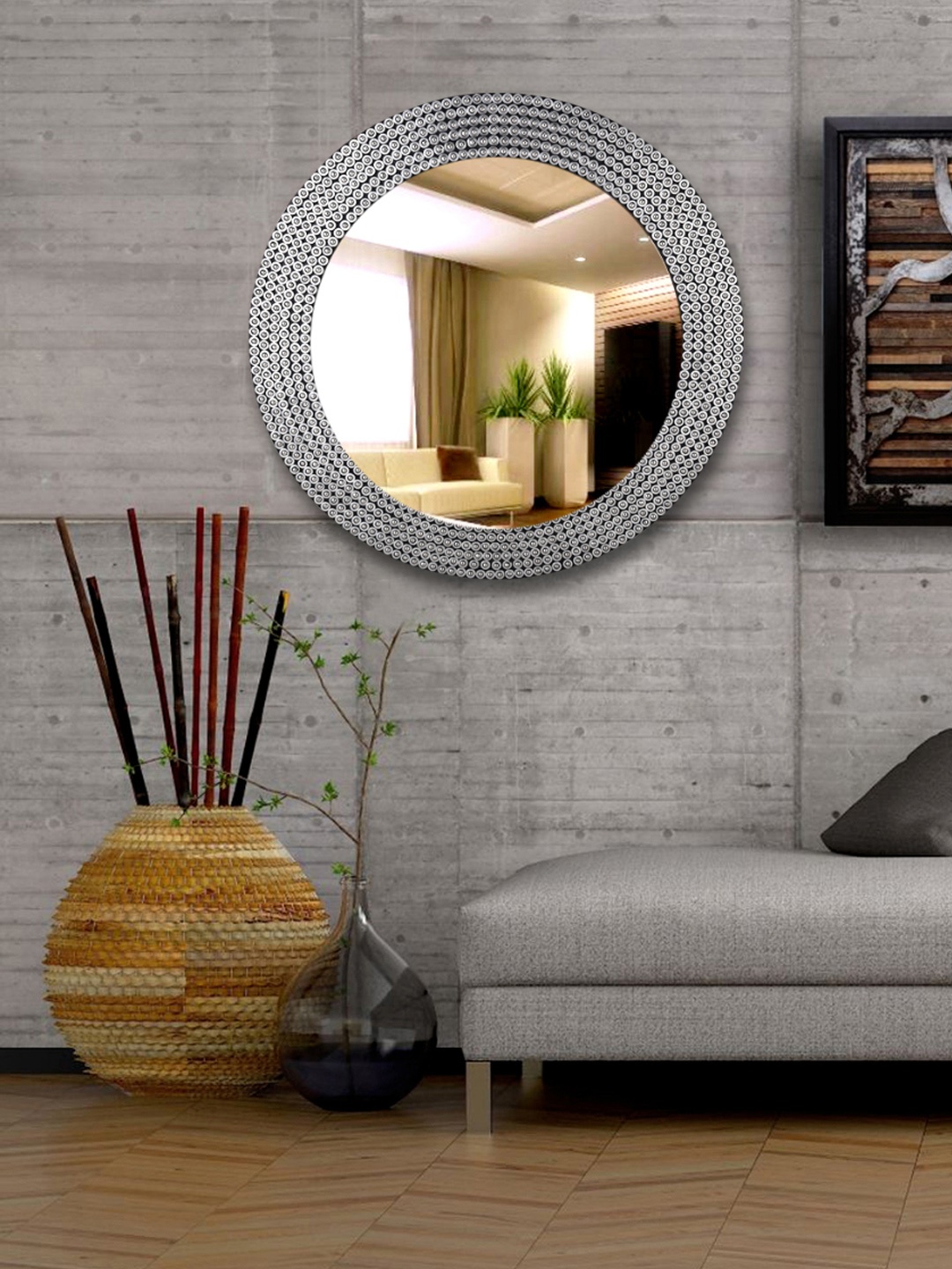 

Hosley Decorative Metal Studded Round Wall Mirror, Silver