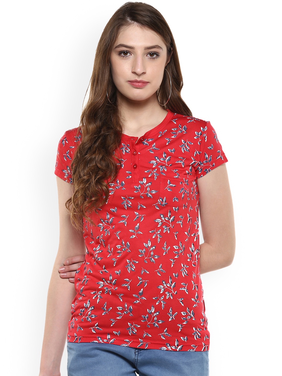 

Crimsoune Club Women Red Printed Henley Neck T-shirt