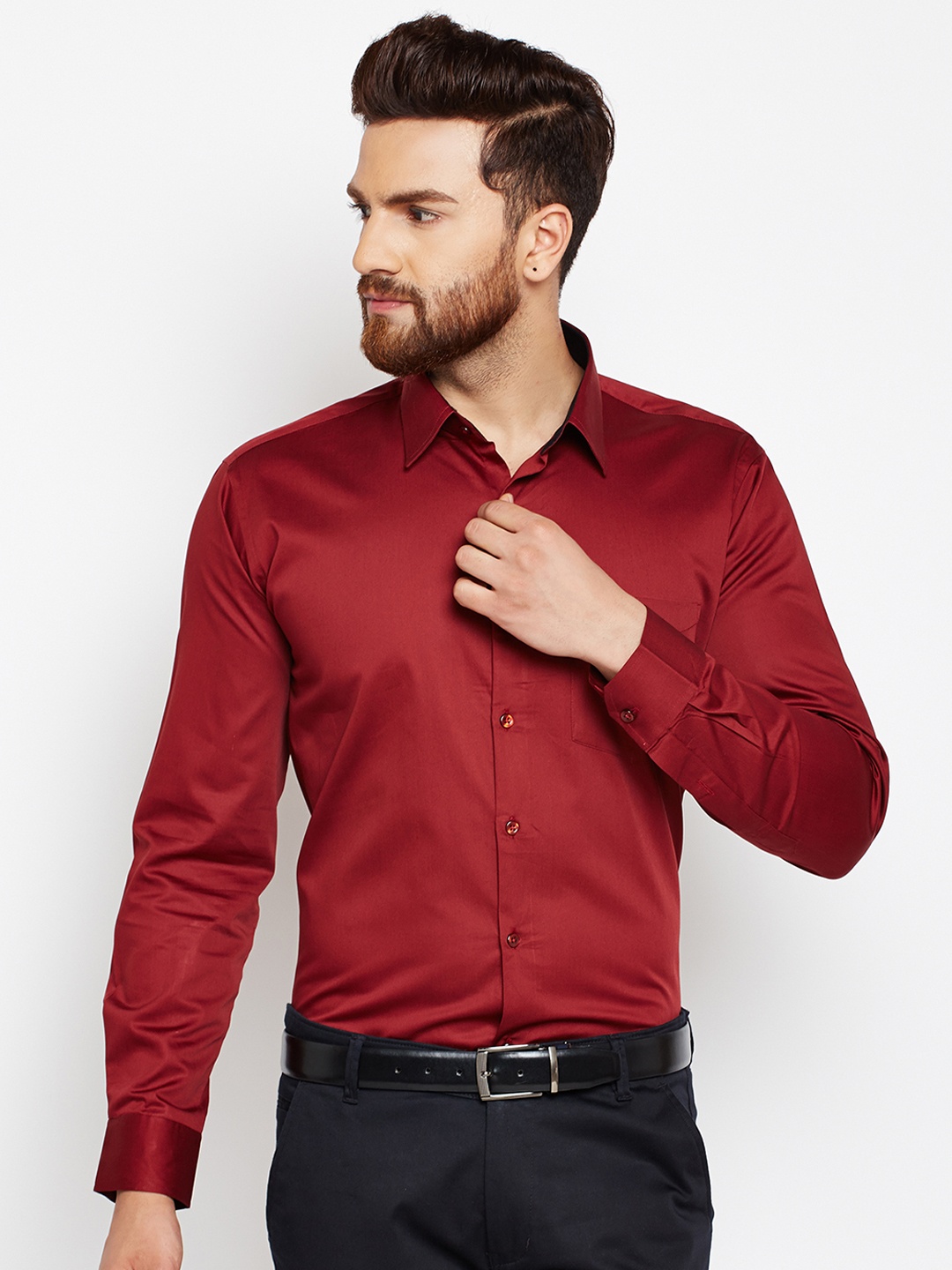 

Hancock Men Red Slim Fit Solid Formal Shirt