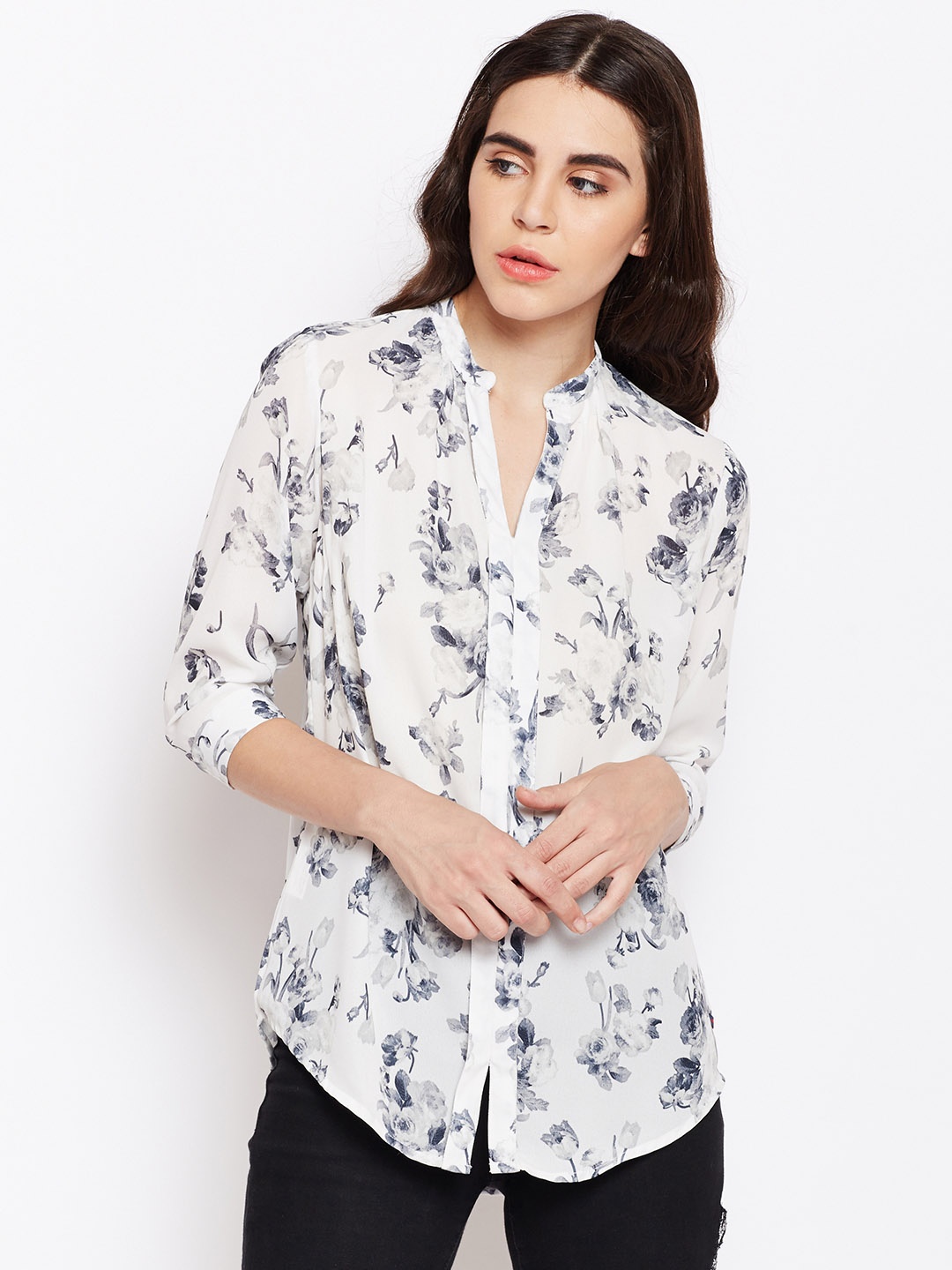 

Crimsoune Club Women White Printed Top
