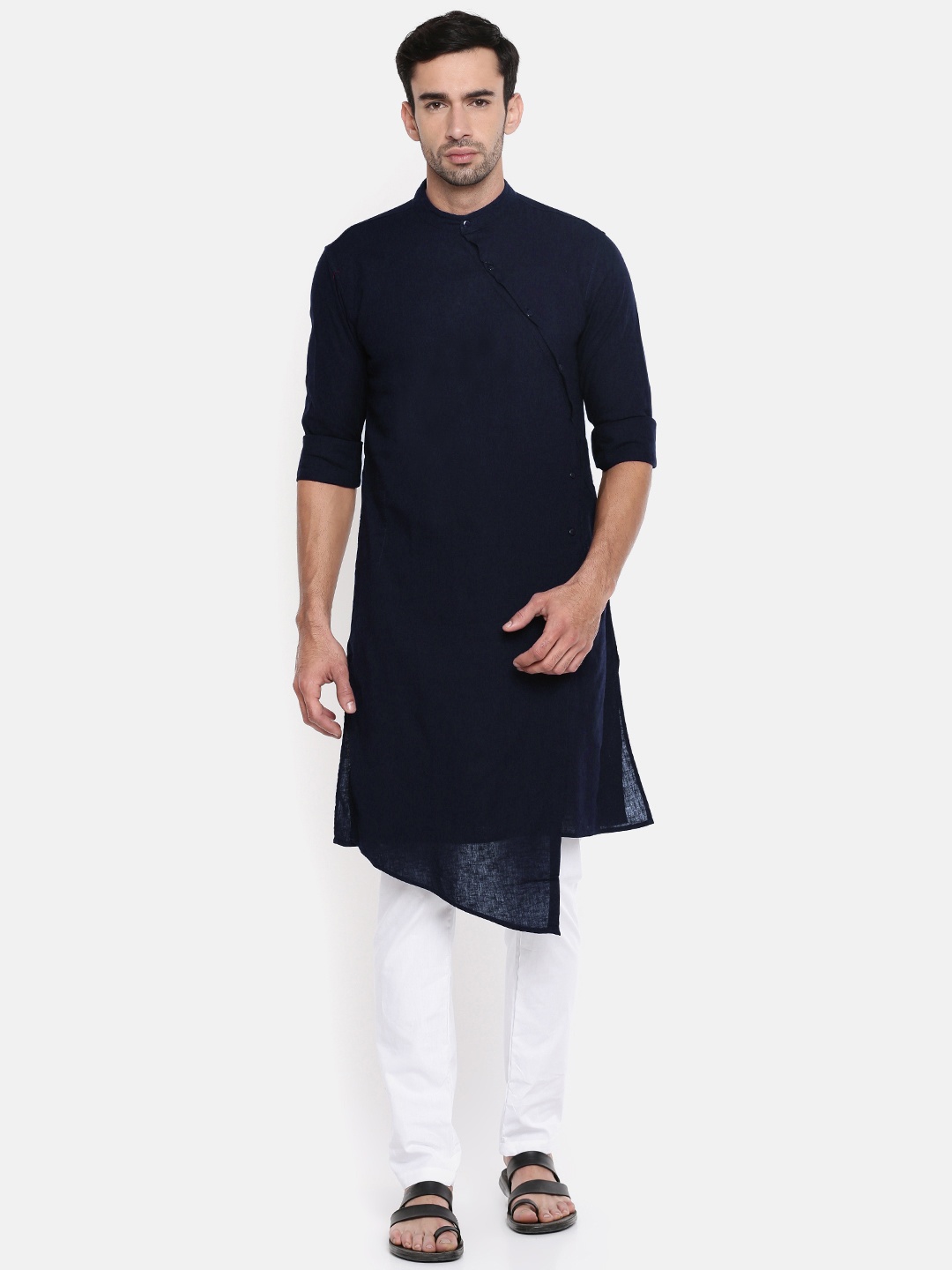 

The Indian Garage Co Men Navy Blue & White Solid Asymmetrical Hem Kurta with Pyjamas