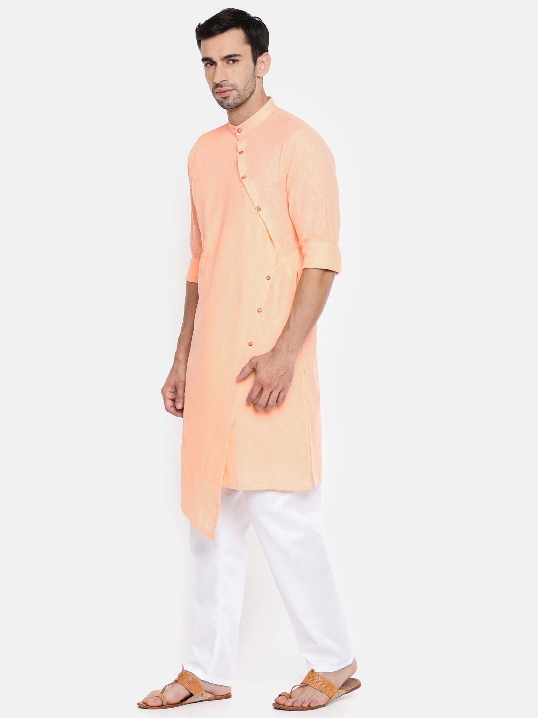 

The Indian Garage Co Men Orange Solid Straight Kurta