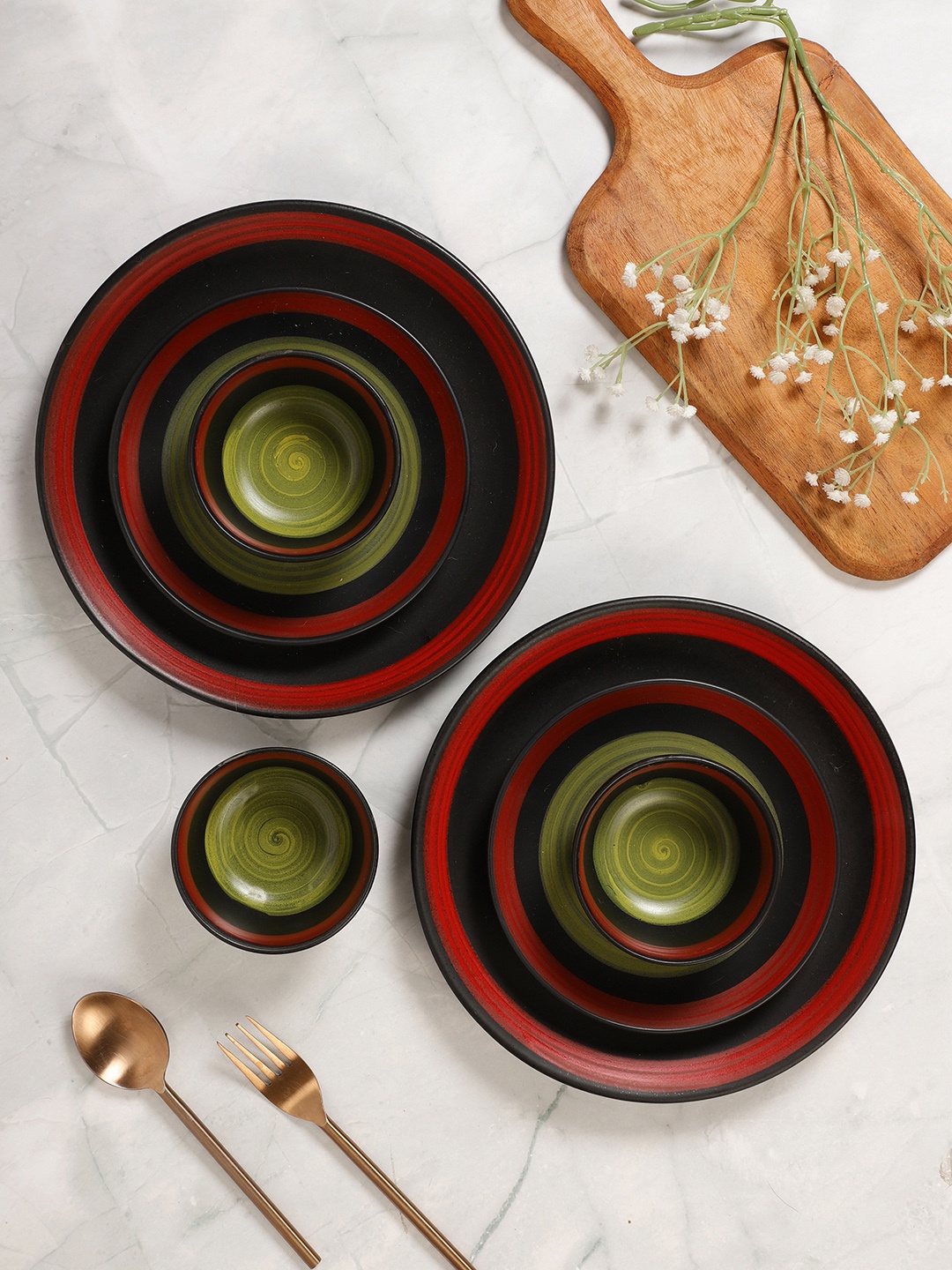 

VarEesha Set of 12 Green & Red Printed Ceramic Dinner Plates & Bowls