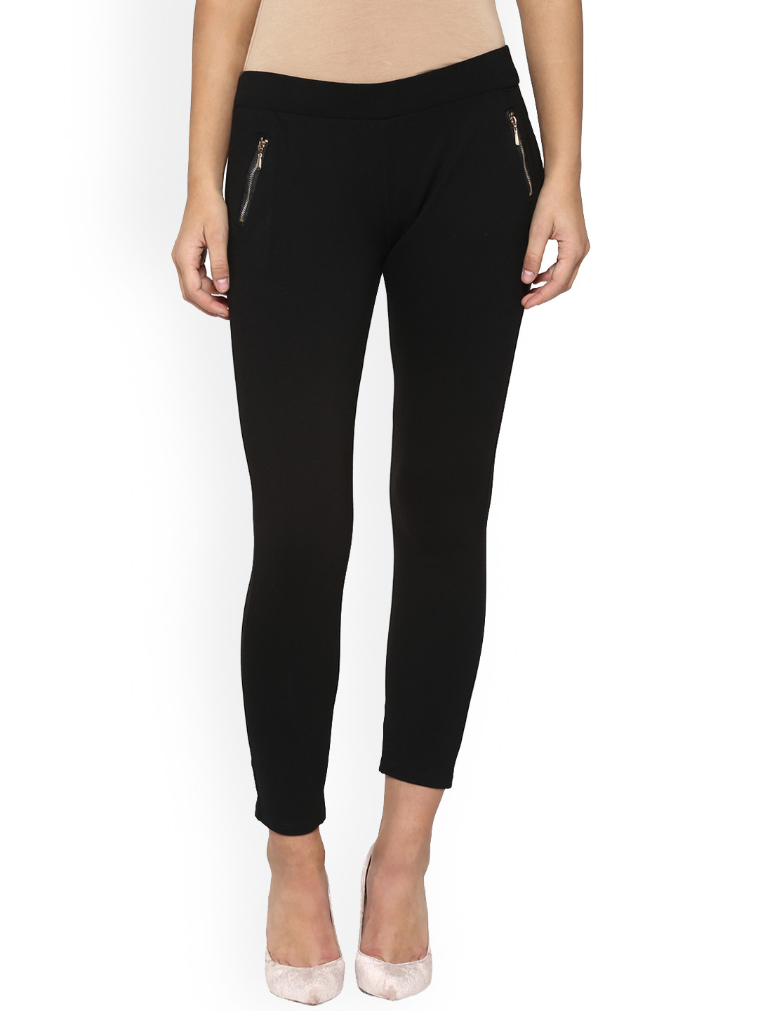 

Crimsoune Club Women Black Smart Fit Solid Ankle-Length Treggings