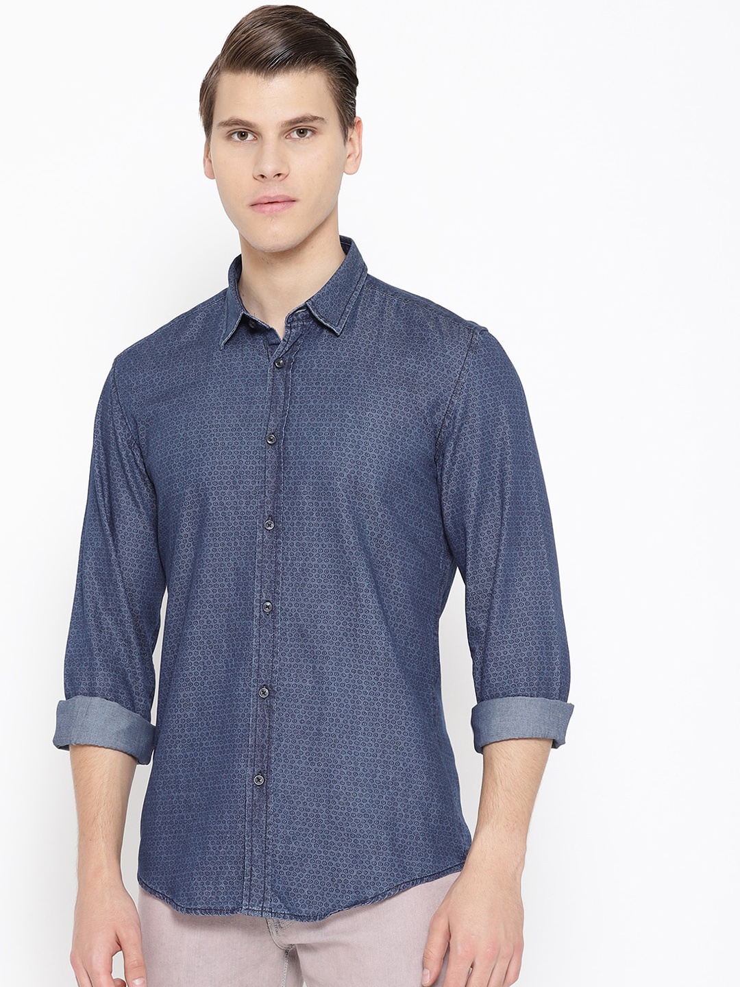 

Antony Morato Men Blue Regular Fit Printed Denim Shirt