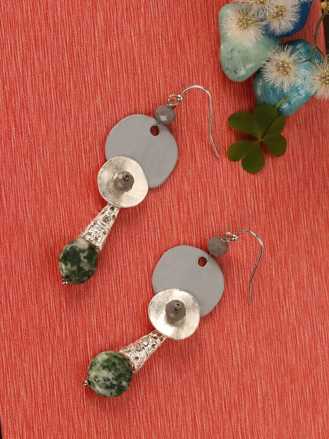 

PRITA BY PRIYAASI Grey Silver-Plated Handcrafted Contemporary Drop Earrings