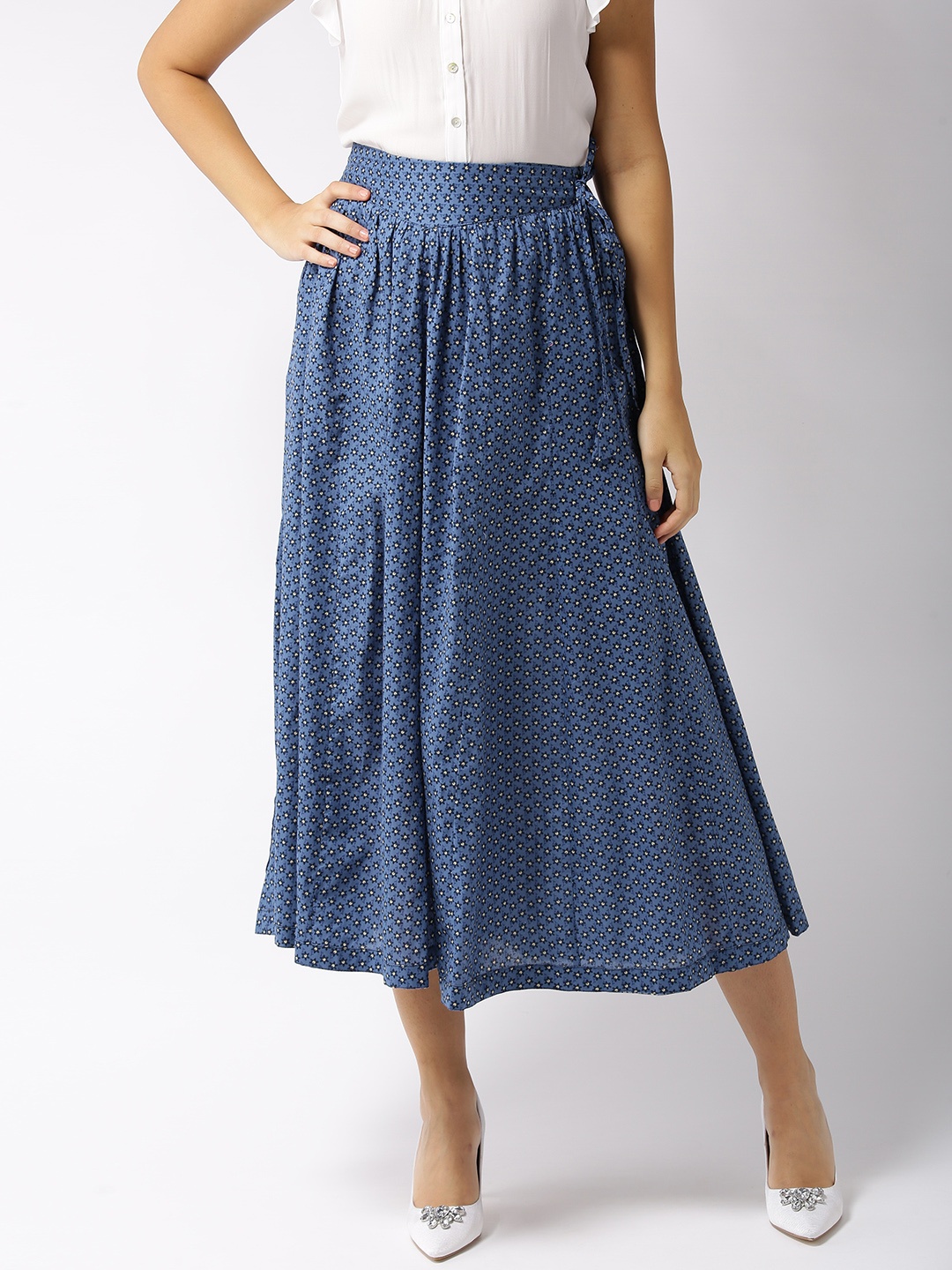 

Sera Women Blue Printed Flared Pure Cotton Skirt