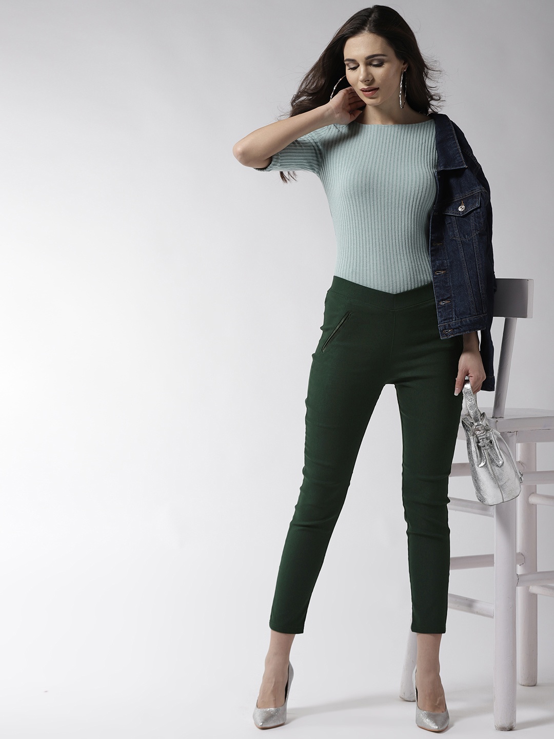 

La Zoire Women Olive Green Solid Slim Fit Treggings
