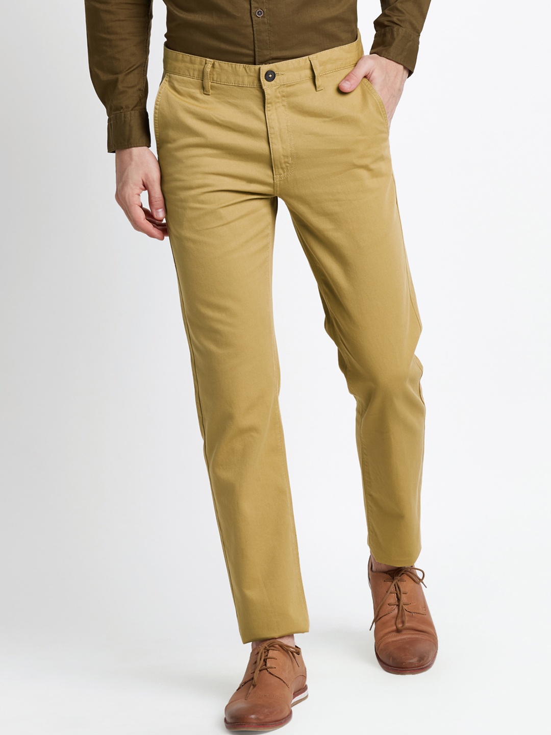 

Spiritus by pantaloons Men Brown Slim Fit Solid Regular Trousers