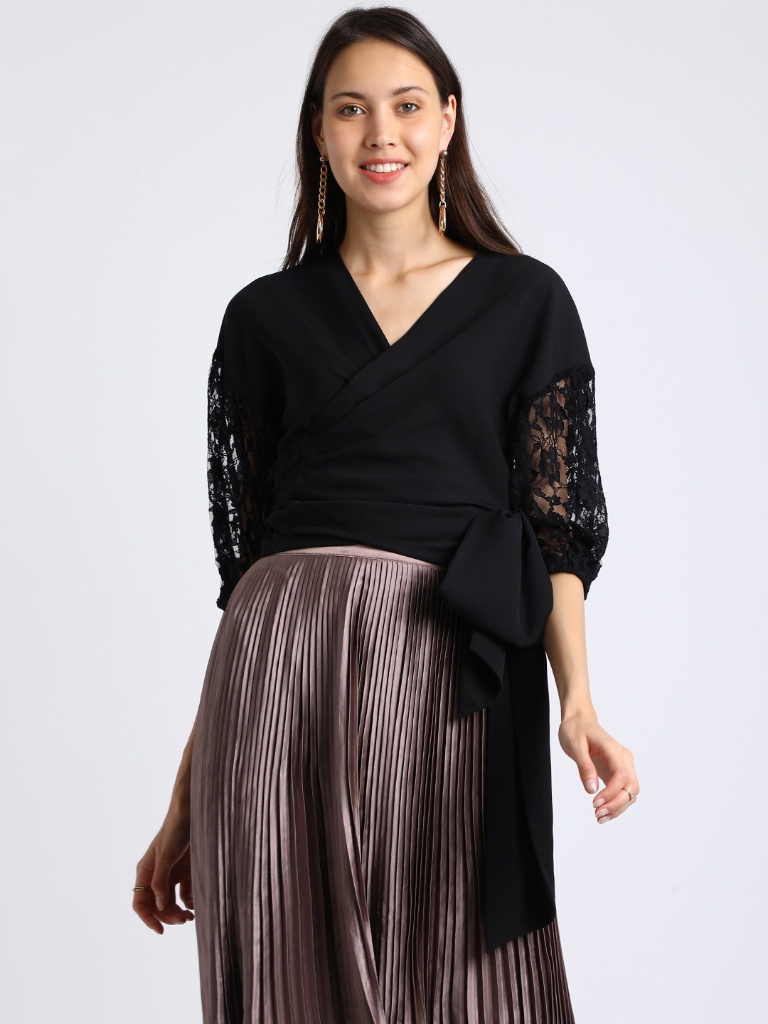 

Besiva Women Black Solid Wrap Top