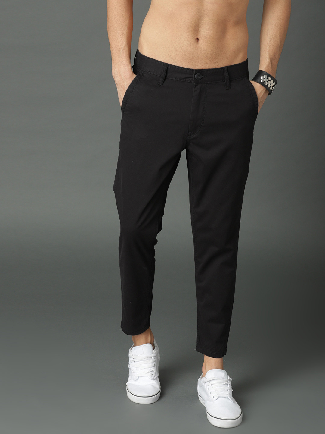 

Roadster Men Black RegularTrousers