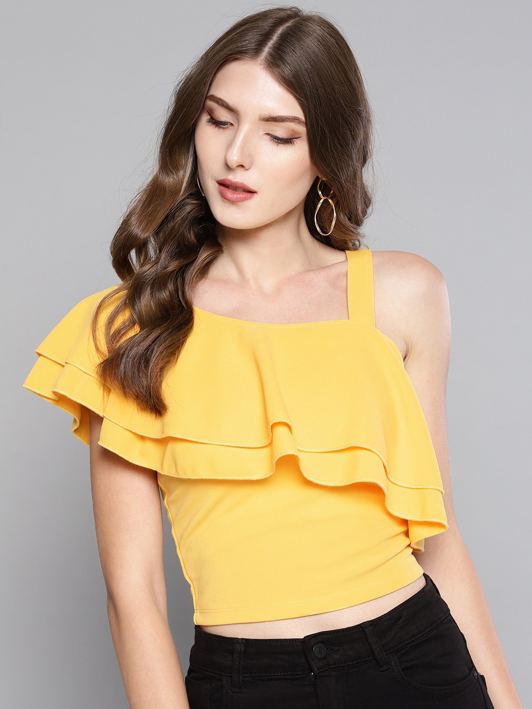 

Veni Vidi Vici Women Yellow Solid One-Shoulder Layered Crop Top