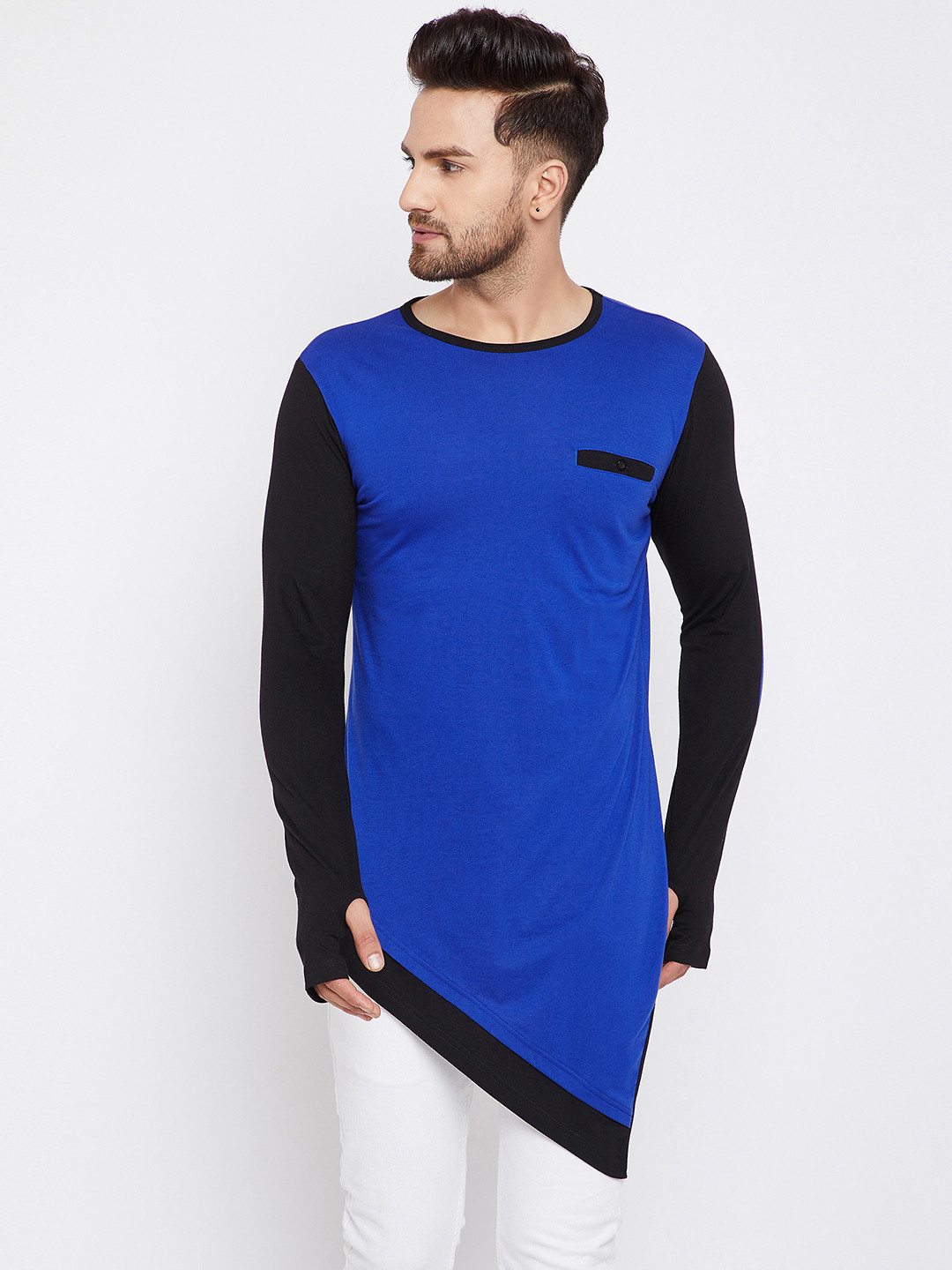 

Hypernation Men Blue Colourblocked Round Neck Longline T-shirt