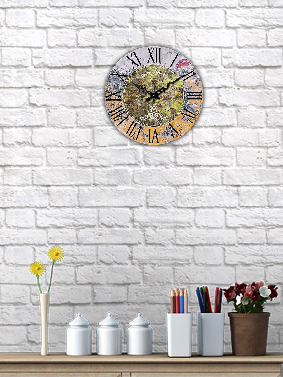 

RANDOM Green Round Printed Analogue Wall Clock