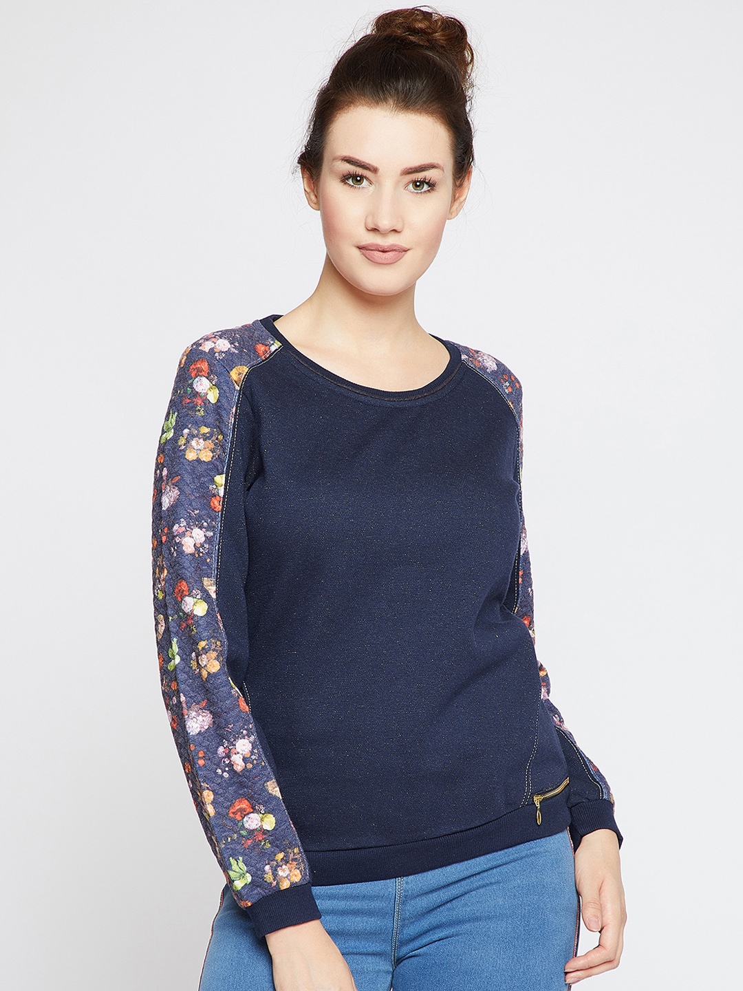 

RARE Women Navy Blue Printed Sweatshirt