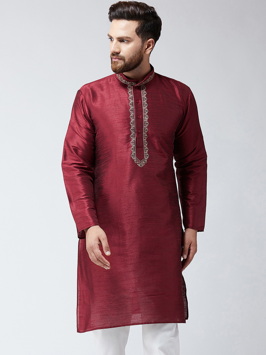 

SOJANYA Men Maroon Solid Straight Kurta