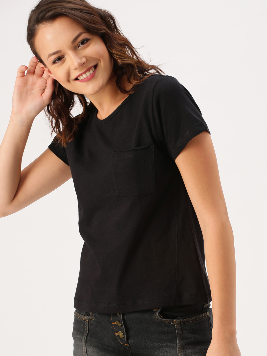 

DressBerry Women Black Solid Round Neck Pure Cotton T-shirt