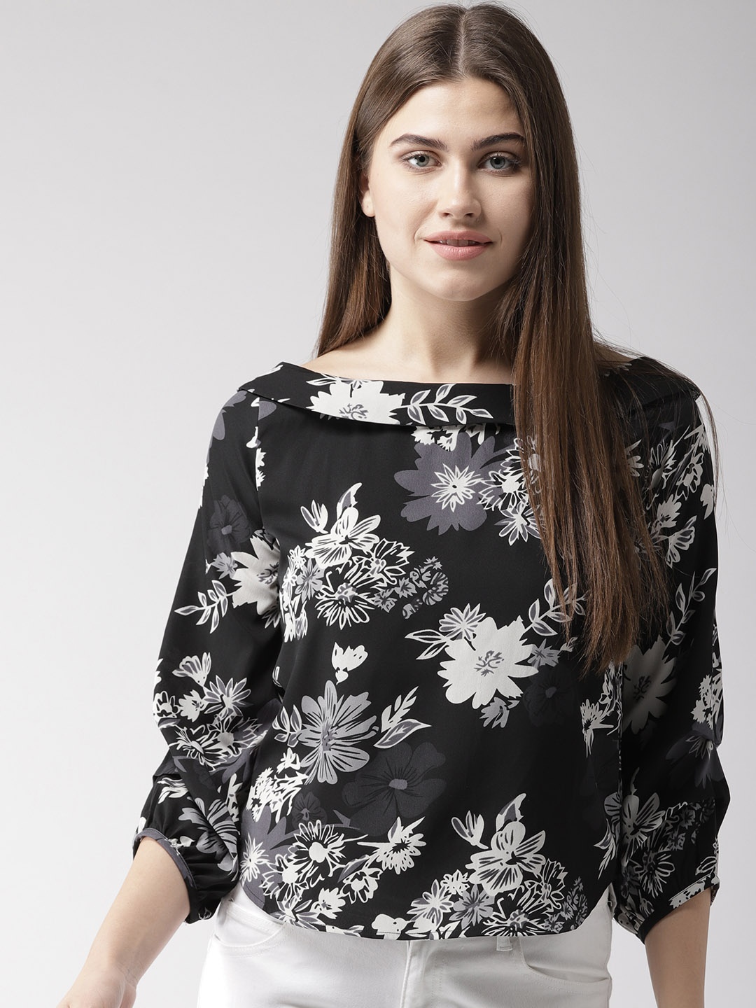 

Style Quotient Women Black & Off-White Printed Top