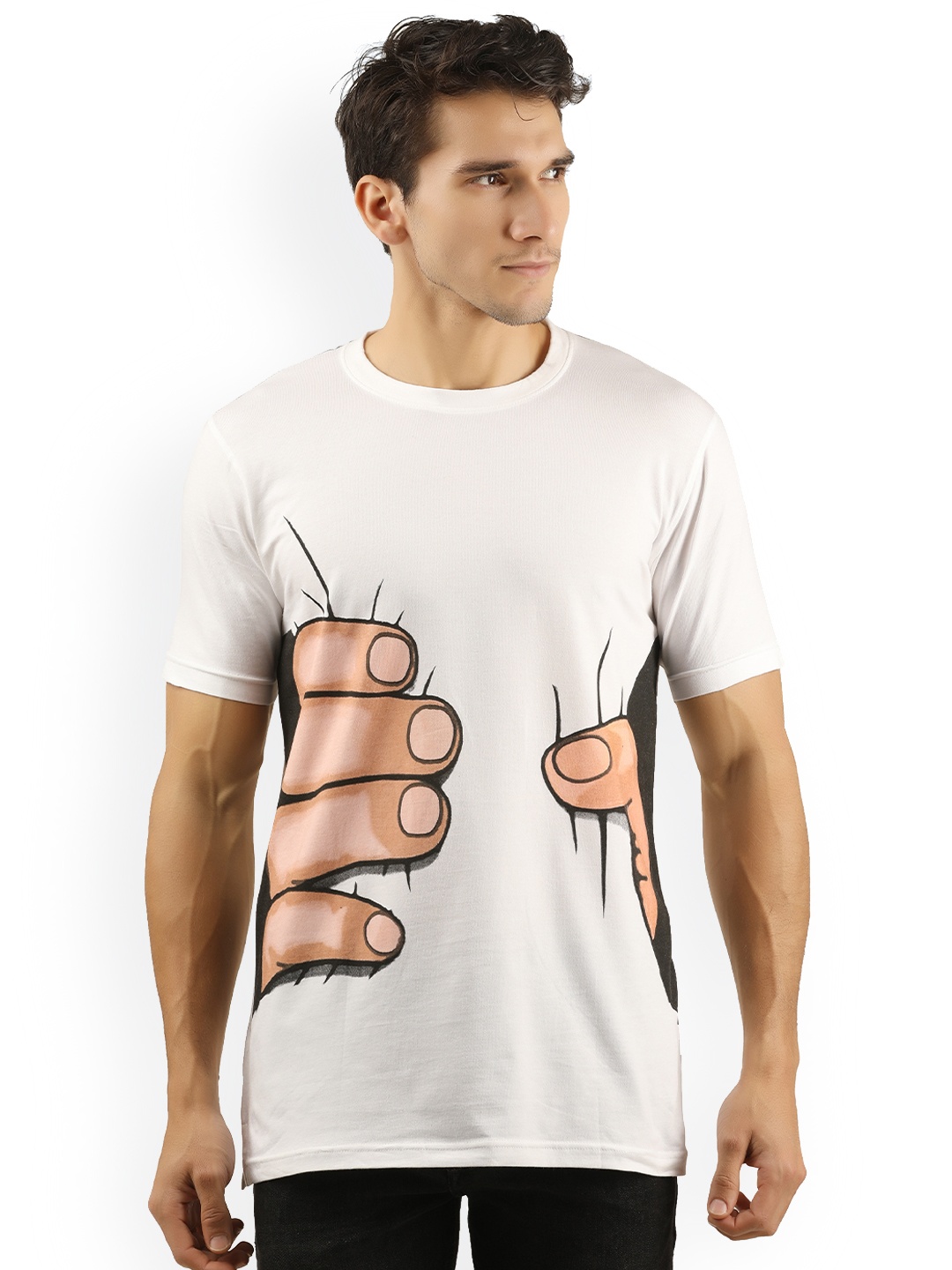 

WEXFORD Men Off-White Printed Round Neck T-shirt