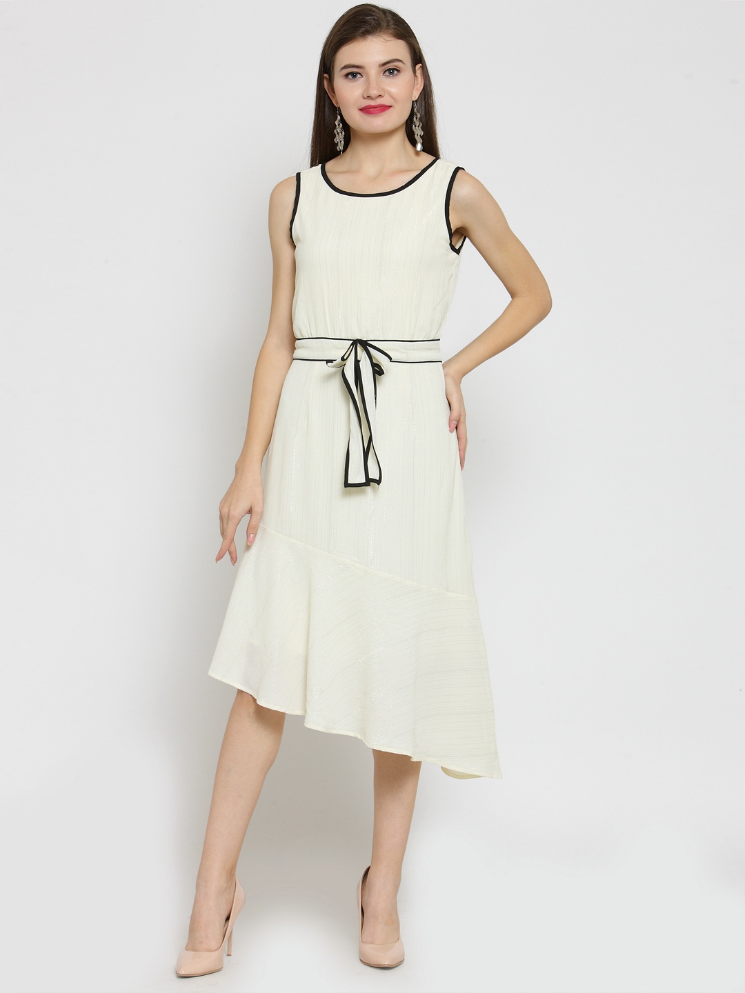 

Latin Quarters Women Off-White Solid Fit and Flare Dress