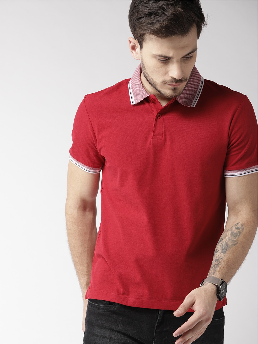 

Arrow Sport Men Red Solid Polo Collar T-shirt