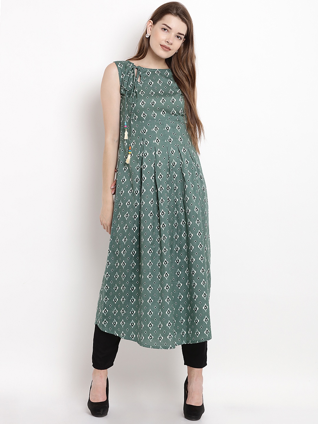 

Yuris Women Green Printed Anarkali Kurta