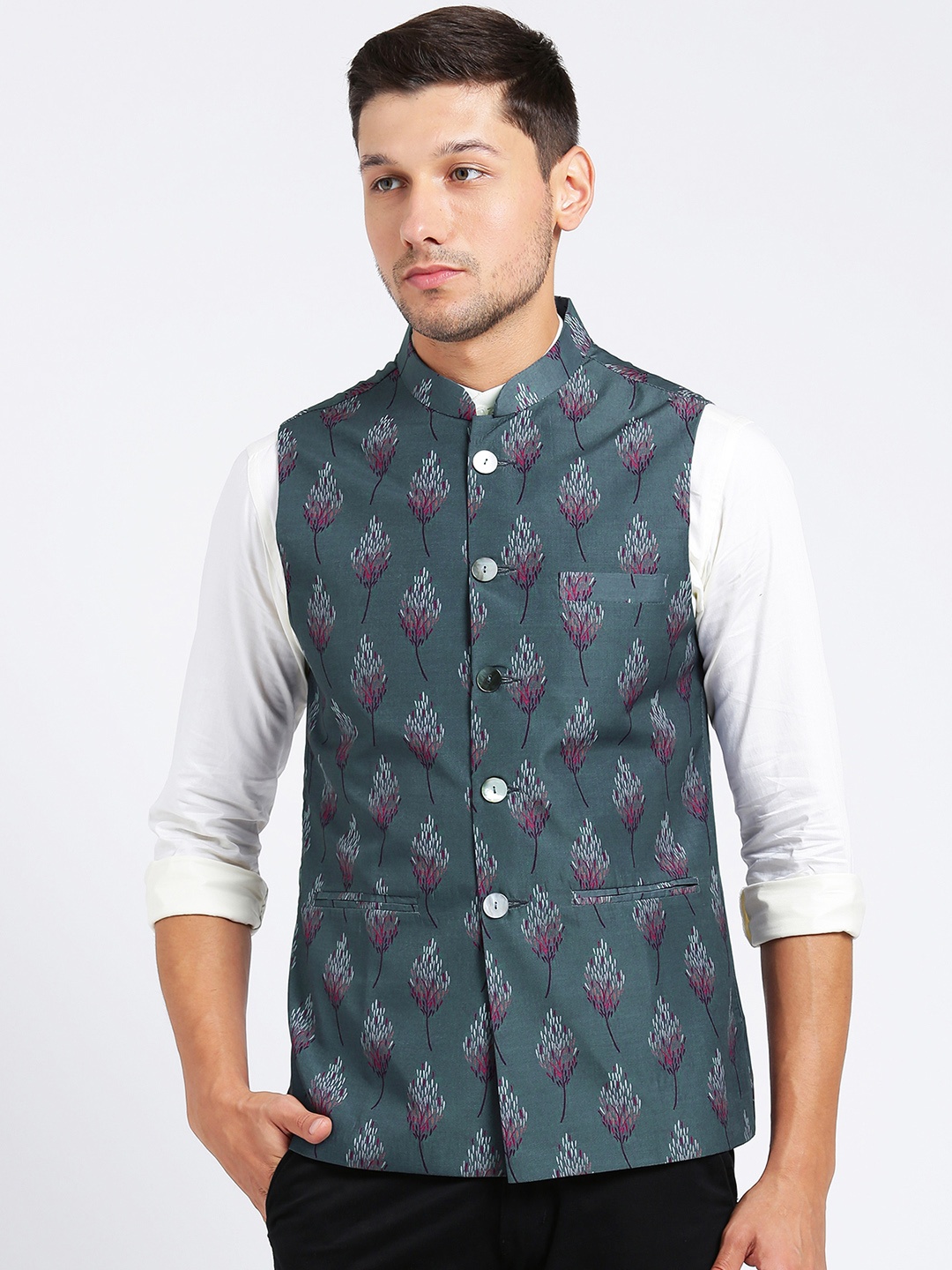 

KISAH Men Grey Printed Nehru Jacket