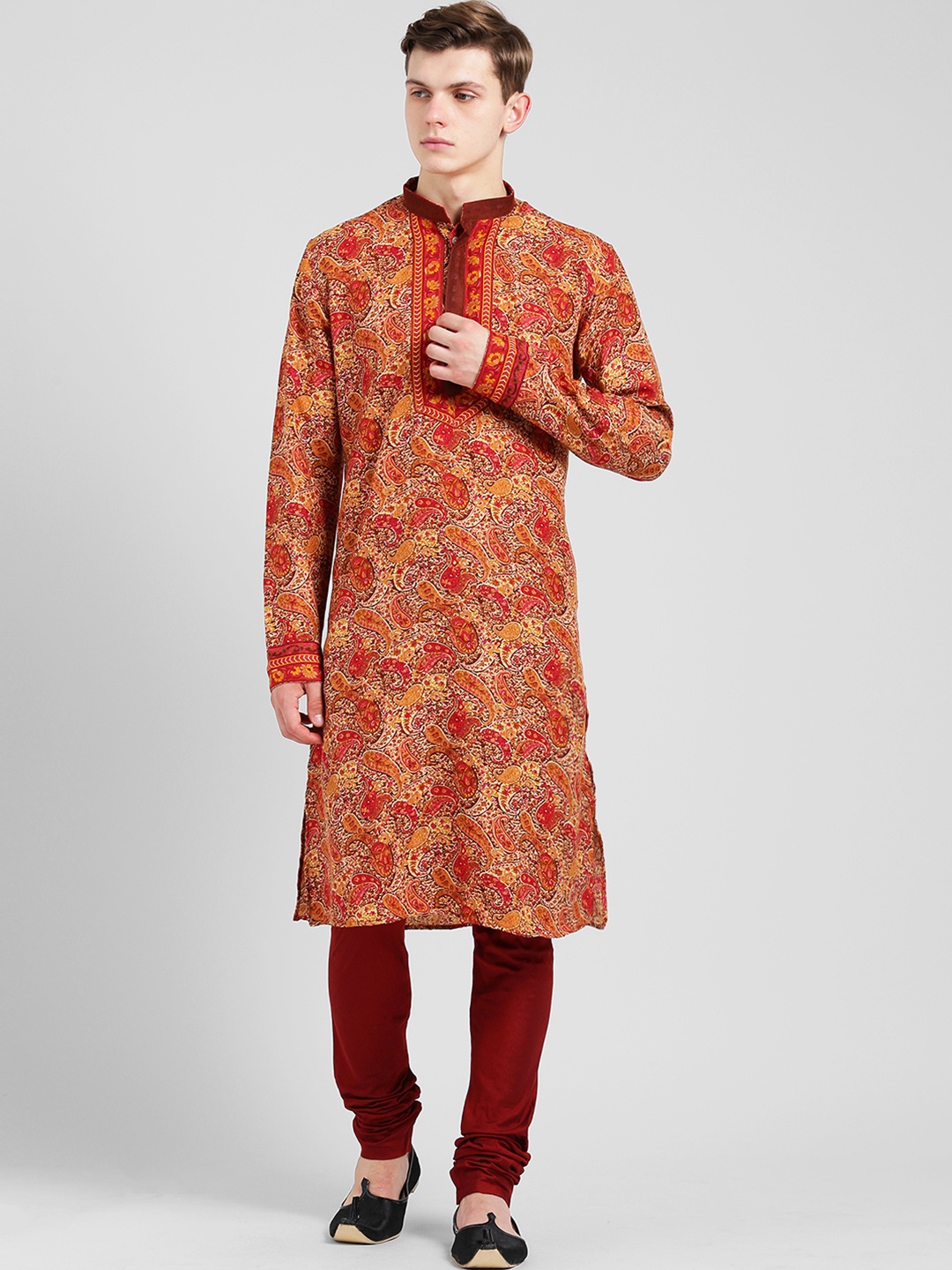 

KISAH Men Red & Orange Printed Kurta with Churidar